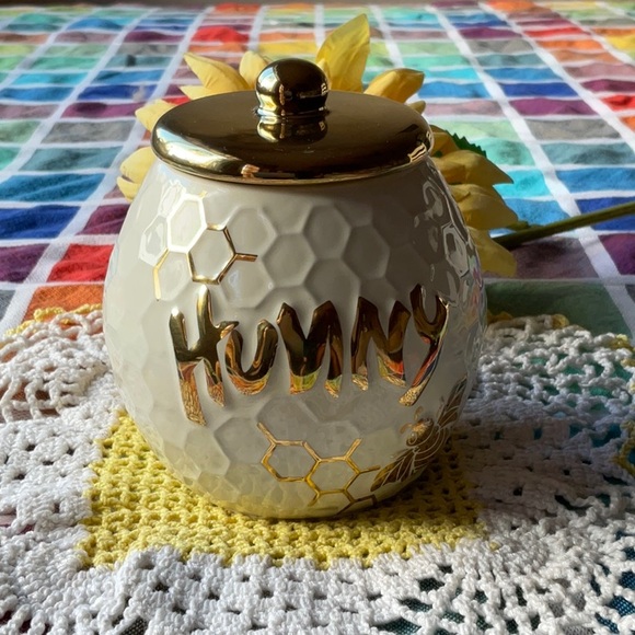 π₯¨ππ―COACH BUMBLE BEE PRETZEL MISMATCH EARRINGS π₯¨ππ― NWT π₯¨π―π - Picture 14 of 16